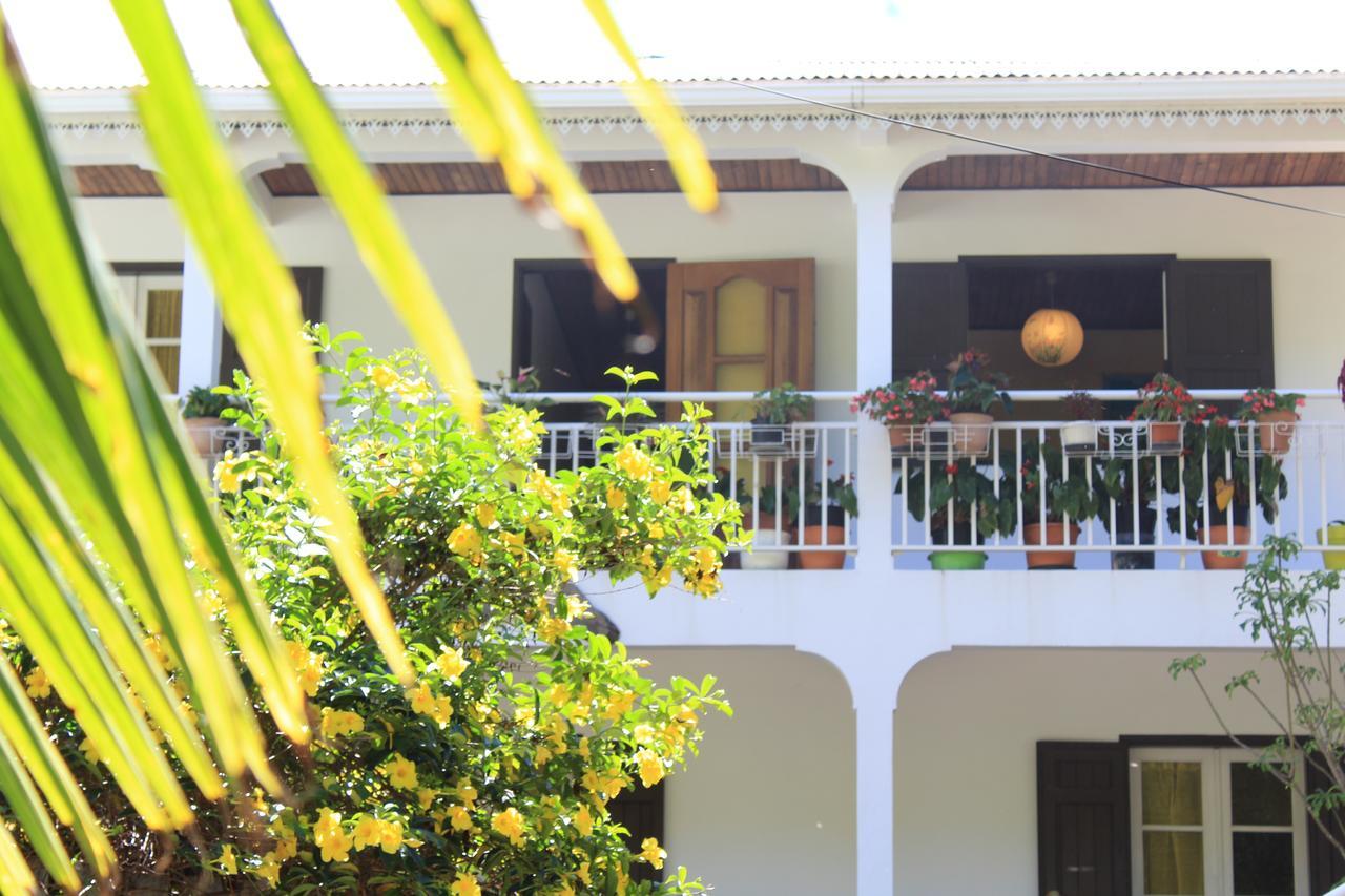 סיינט ג'וזף Auberge Desprairies מראה חיצוני תמונה